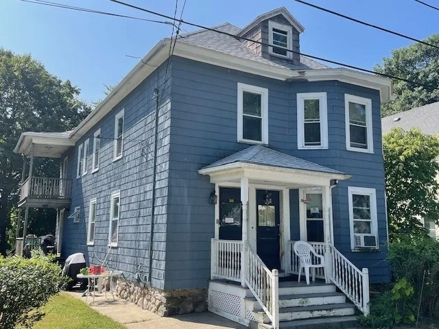 3 bed, 1 bath apartment for rent at 86 Margin St Unit 2, Haverhill