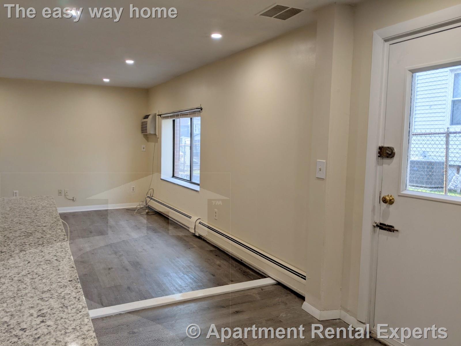 2 bed, 2 bath apartment for rent at 86 Newbury St Unit 1, Teele Square — photo 5 of 23
