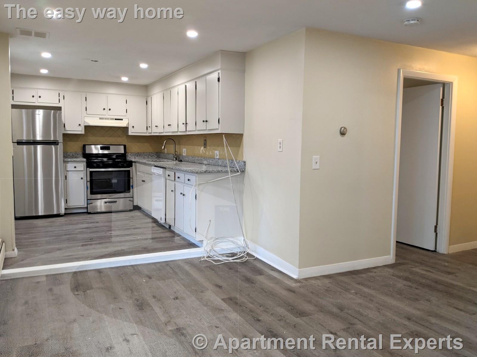 2 bed, 2 bath apartment for rent at 86 Newbury St Unit 1, Teele Square — photo 10 of 23