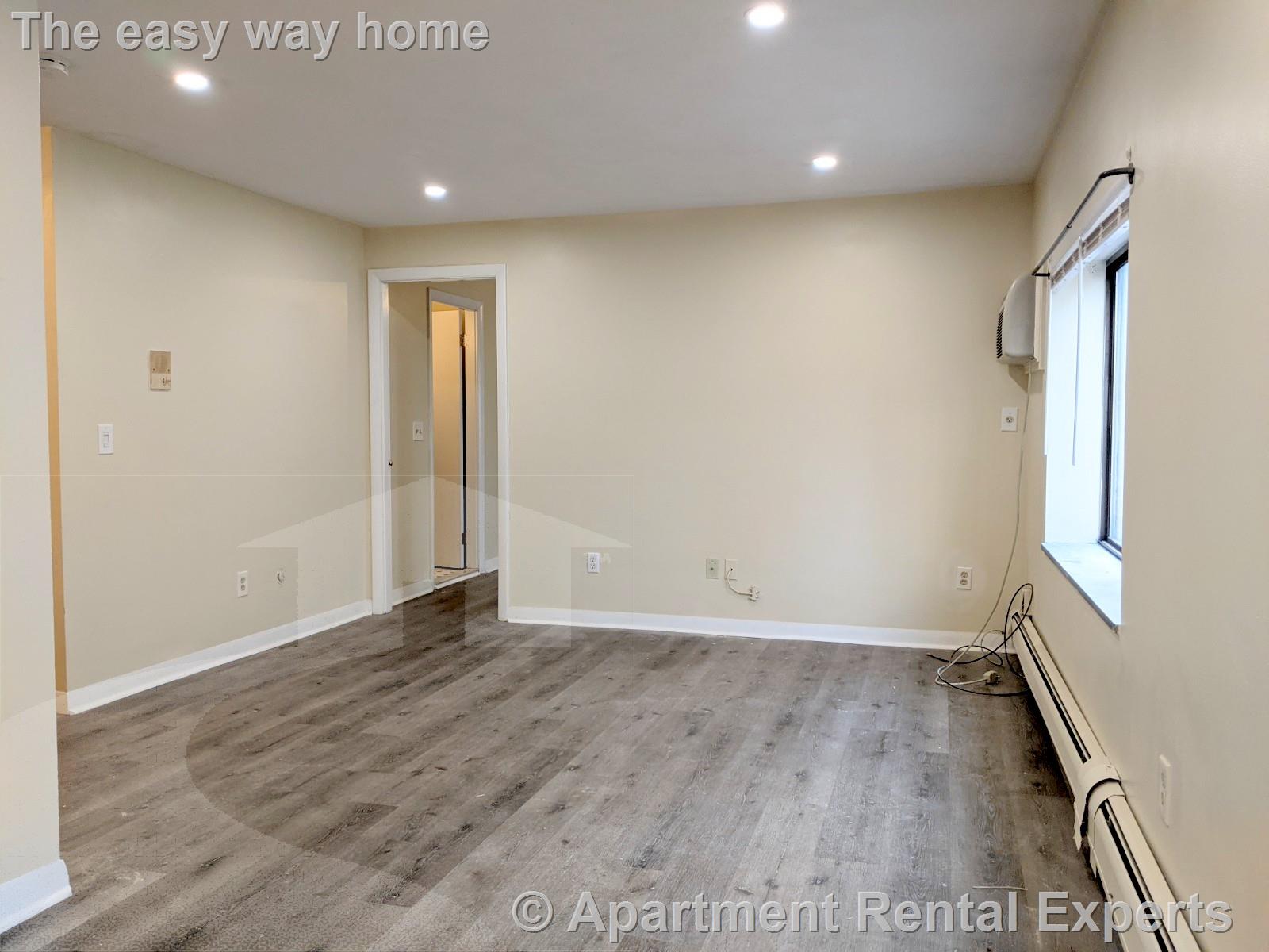 2 bed, 2 bath apartment for rent at 86 Newbury St Unit 1, Teele Square — photo 4 of 23
