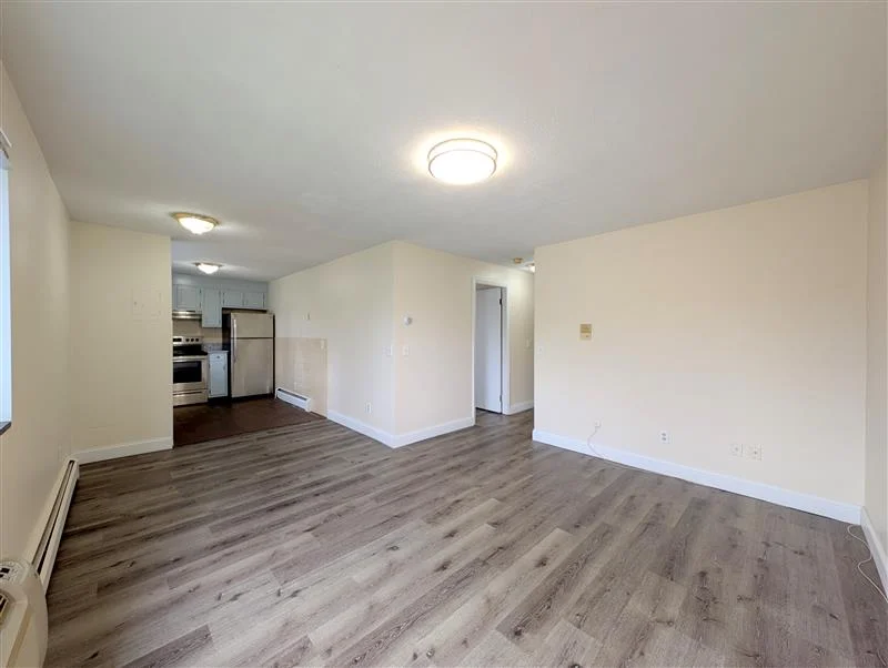 1 bed, 1 bath apartment for rent at 86 Newbury St Unit 6, Teele Square — photo 3 of 15