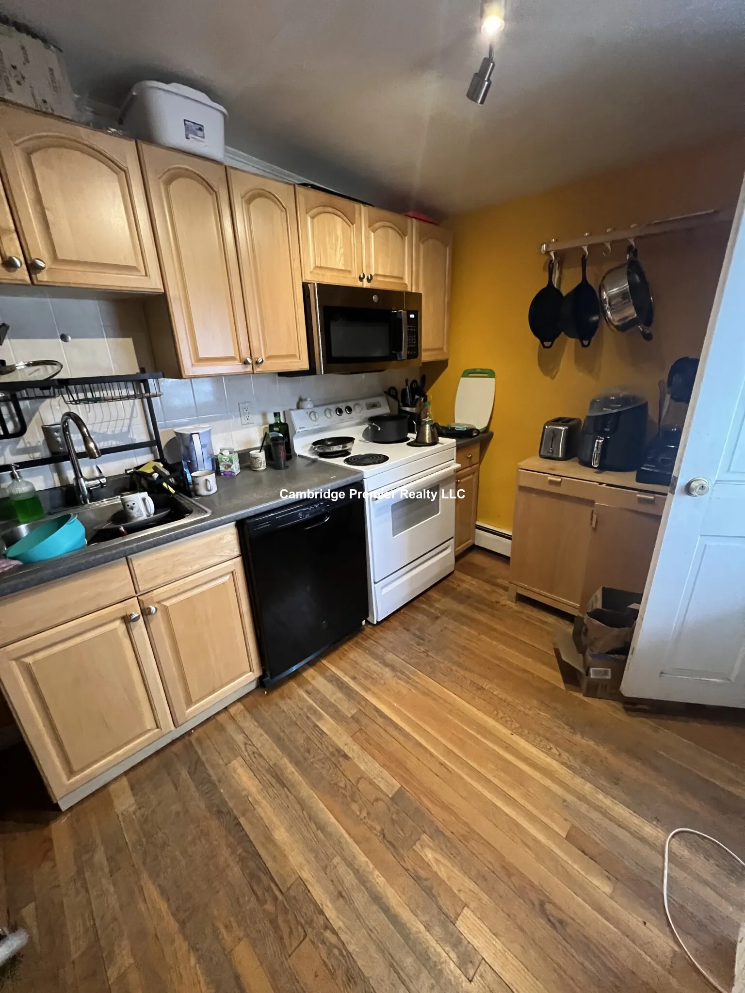 1 bed, 1 bath apartment for rent at 86 Newbury St Unit 7, Teele Square — photo 9 of 16