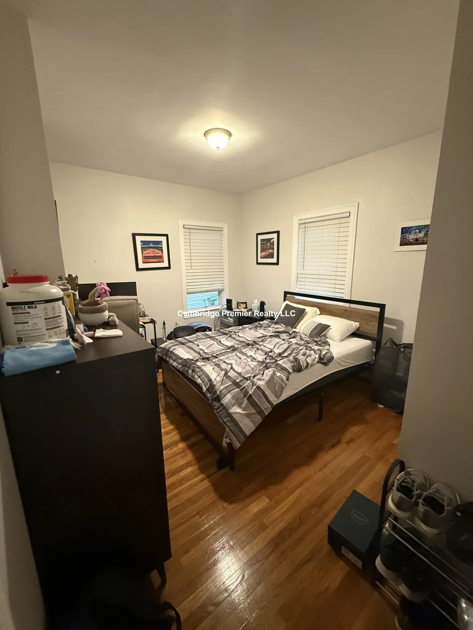 3 bed, 2 bath apartment for rent at 86 Norfolk St Unit 2, The Port — photo 13 of 32