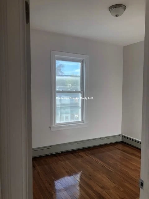 3 bed, 2 bath apartment for rent at 86 Norfolk St Unit 2, The Port — photo 31 of 32