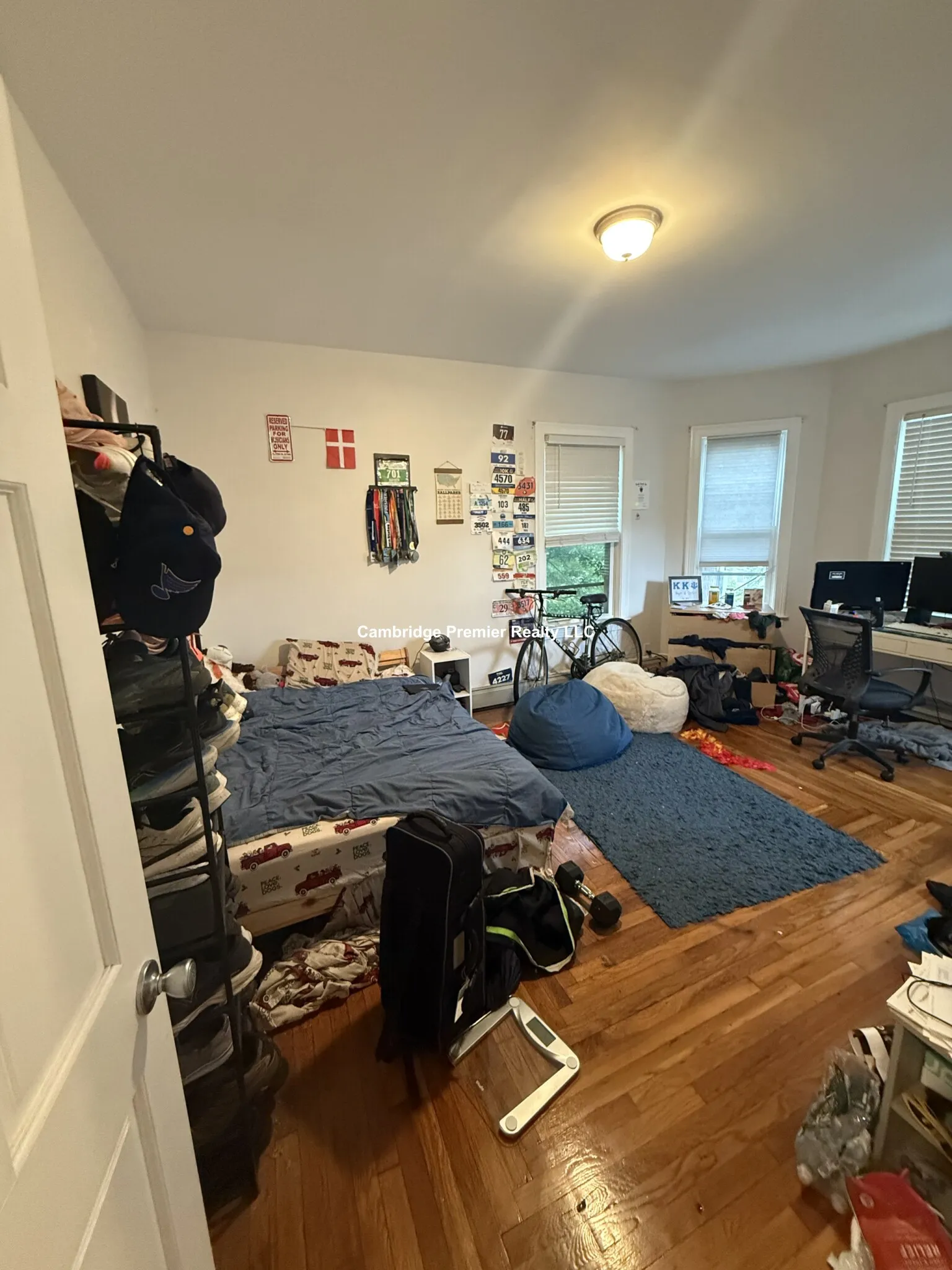 3 bed, 2 bath apartment for rent at 86 Norfolk St Unit 2, The Port — photo 2 of 32