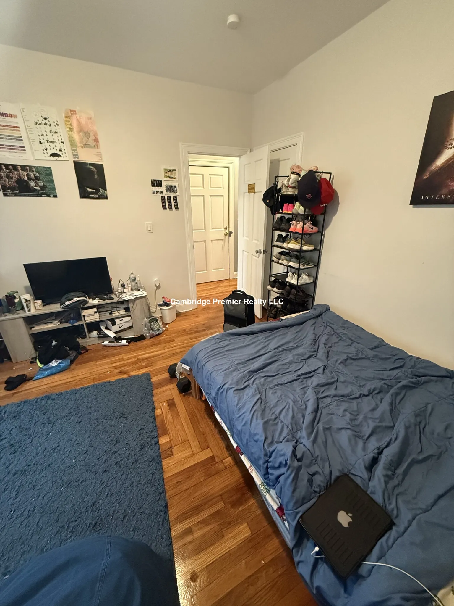 3 bed, 2 bath apartment for rent at 86 Norfolk St Unit 2, The Port — photo 4 of 32