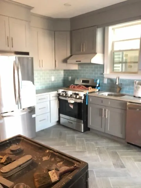 3 bed, 2 bath apartment for rent at 86 Norfolk St Unit 2, The Port — photo 26 of 32