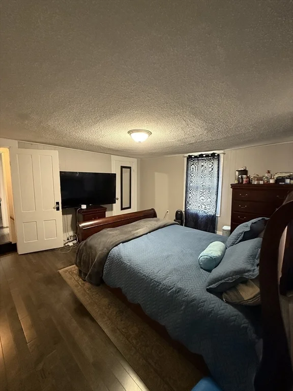 3 bed, 1 bath apartment for rent at 86 Oak St Unit A, Waltham — photo 12 of 17