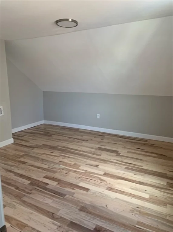 3 bed, 1 bath apartment for rent at 86 Oak St Unit A, Waltham — photo 15 of 17