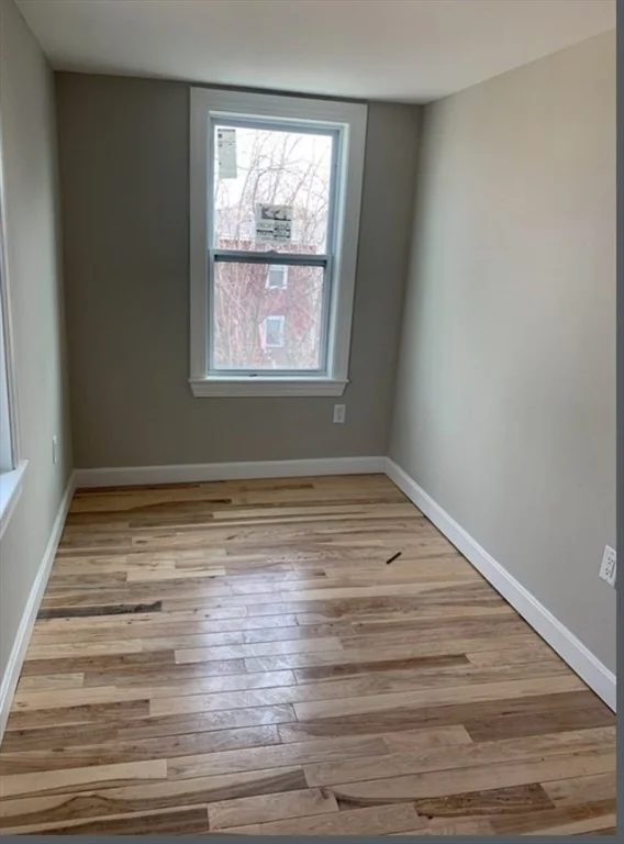 3 bed, 1 bath apartment for rent at 86 Oak St Unit C, Waltham — photo 21 of 28
