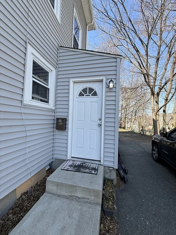 3 bed, 1 bath apartment for rent at 86 Oak St Unit C, Waltham — photo 28 of 28