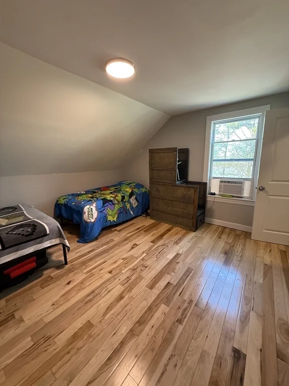 3 bed, 1 bath apartment for rent at 86 Oak St Unit C, Waltham — photo 16 of 28