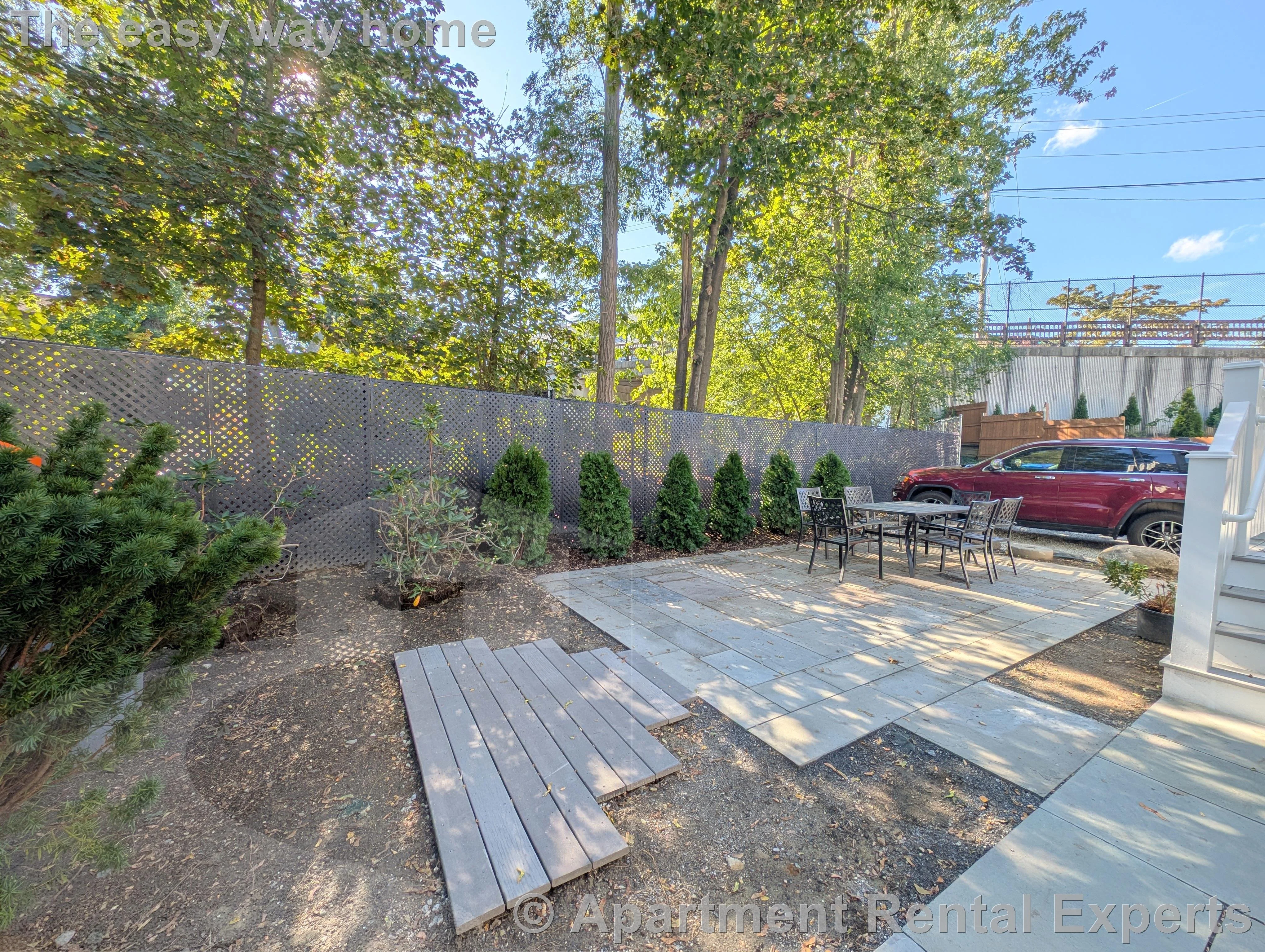 4 bed, 2 bath apartment for rent at 86 Orchard St Unit 1, Tufts — photo 31 of 33