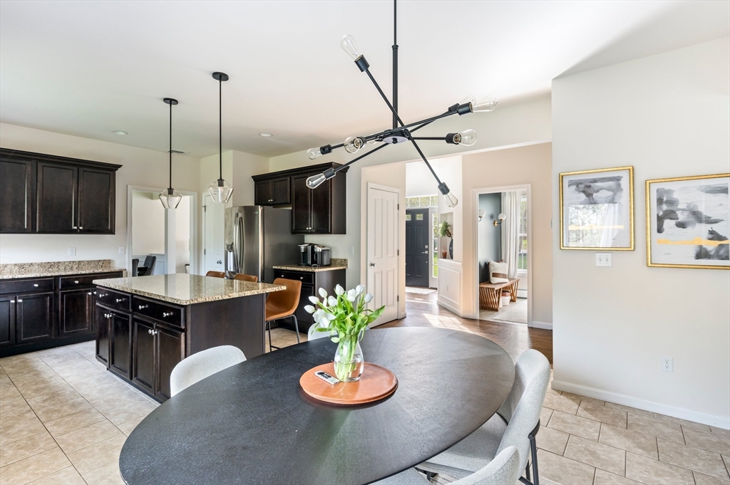 4 bed, 3 bath apartment for rent at 86 Pioneer Trail, Plymouth — photo 10 of 42