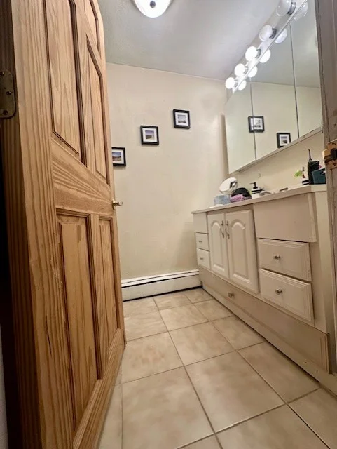 2 bed, 1 bath apartment for rent at 86 Prentiss St Unit 2M, Watertown — photo 10 of 12