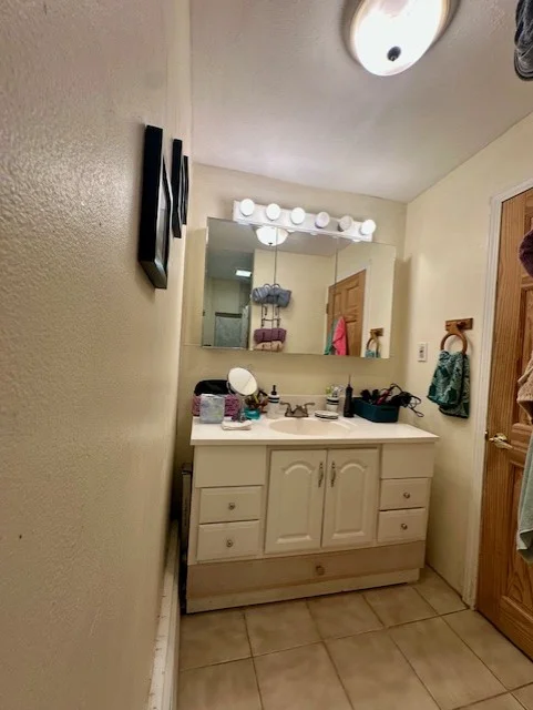 2 bed, 1 bath apartment for rent at 86 Prentiss St Unit 2M, Watertown — photo 11 of 12