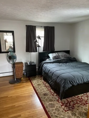 1 bed, 1 bath apartment for rent at 86 Quarry St Unit 2, Quincy — photo 4 of 5