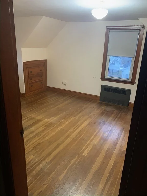 2 bed, 1 bath apartment for rent at 86-R Phipps St, Quincy — photo 3 of 9