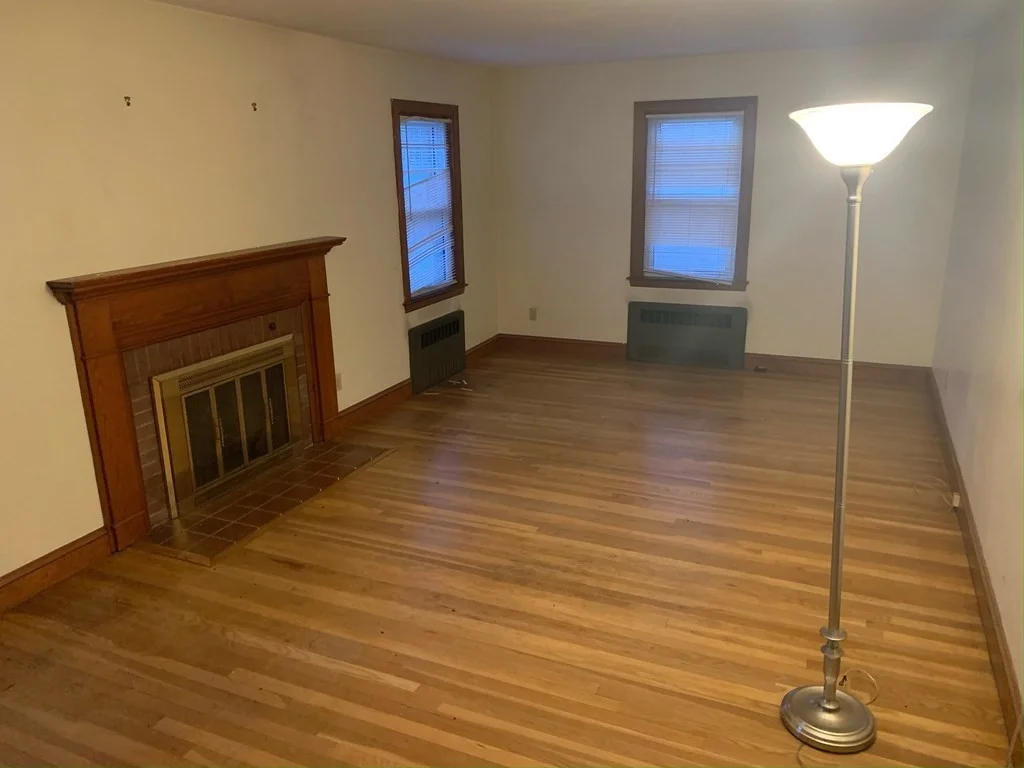 2 bed, 1 bath apartment for rent at 86-R Phipps St, Quincy — photo 2 of 9