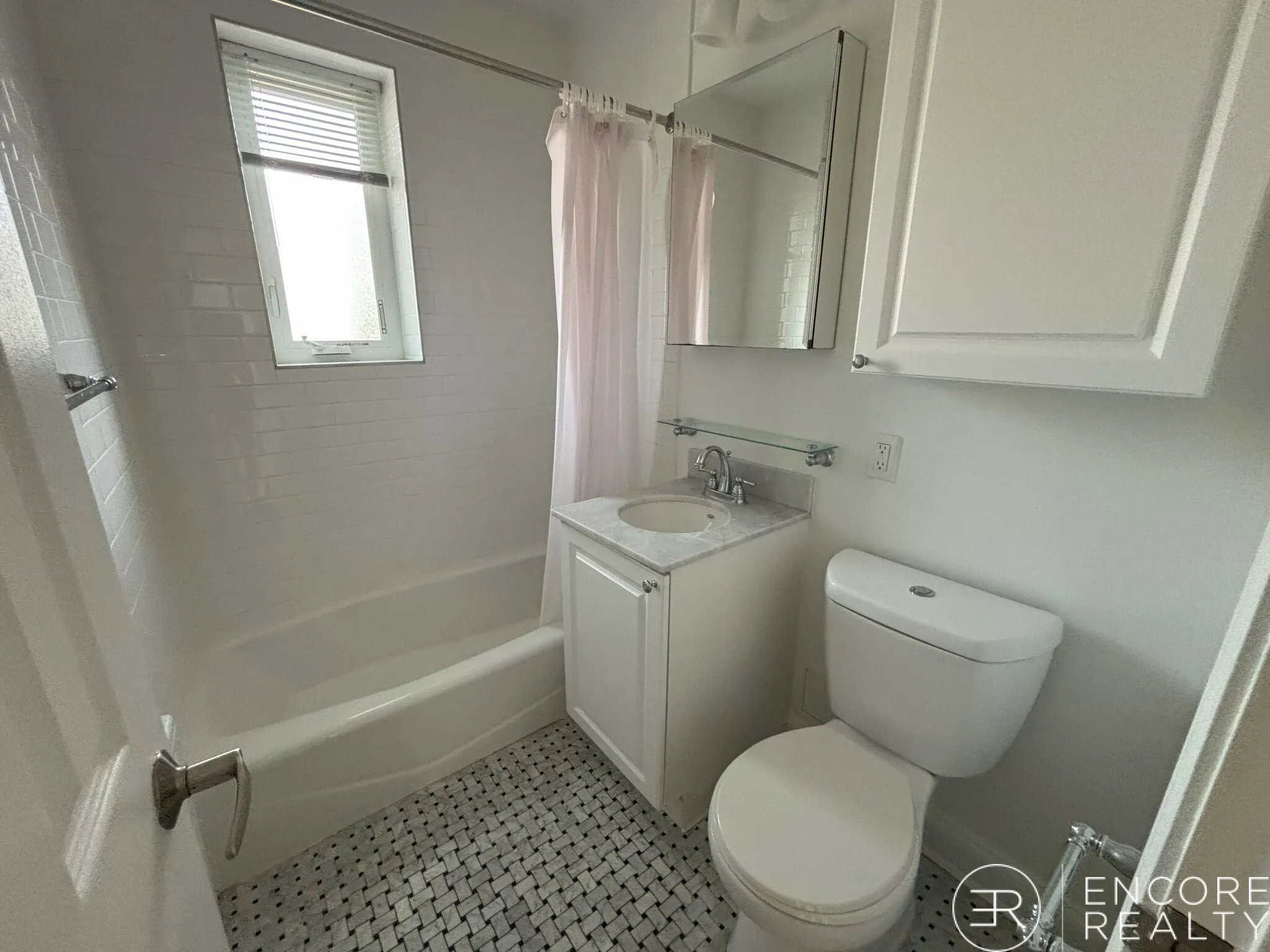 1 bed, 1 bath apartment for rent at 86 Saint Paul St Unit 3, Coolidge Corner — photo 12 of 19
