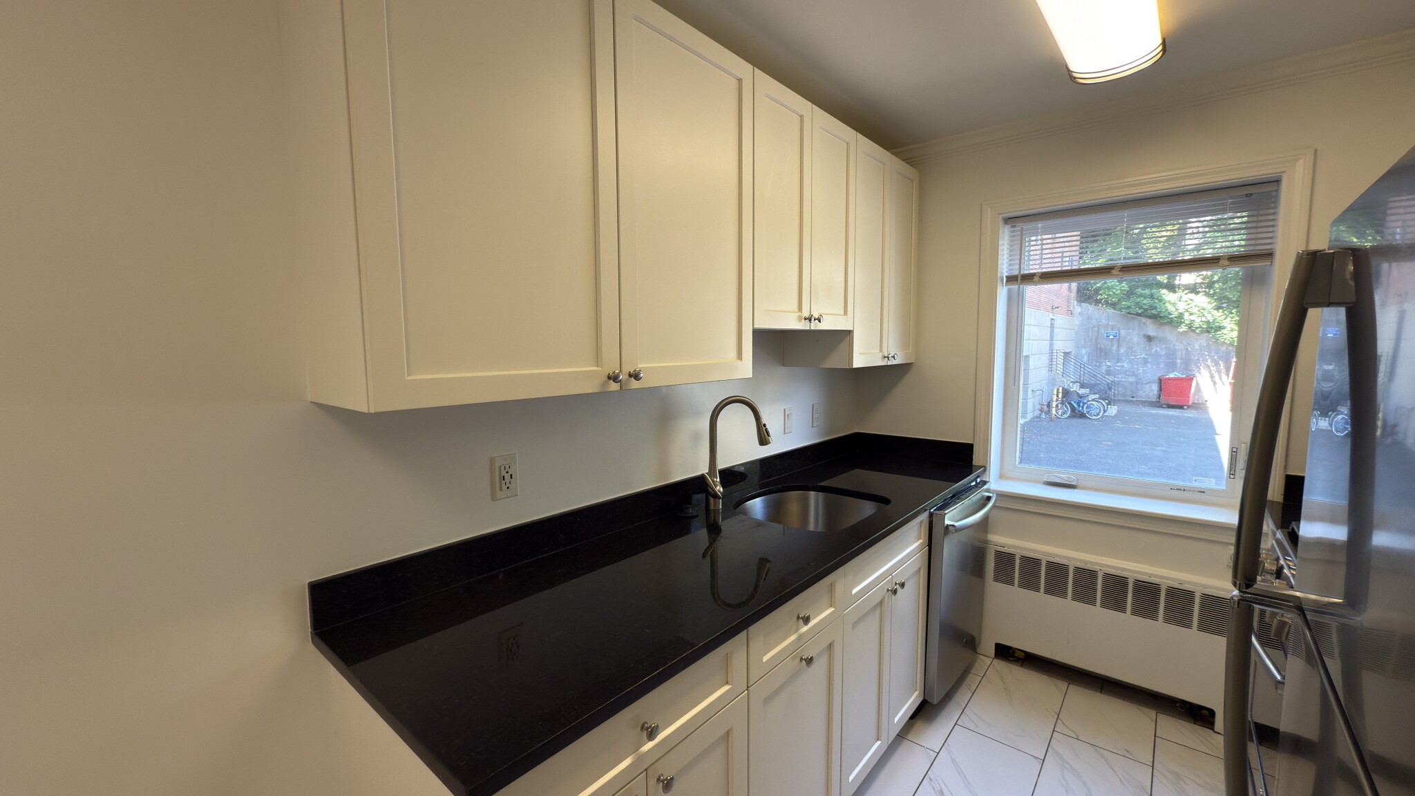 2 bed, 1 bath apartment for rent at 86 Saint Paul St Unit T12, Coolidge Corner — photo 4 of 15