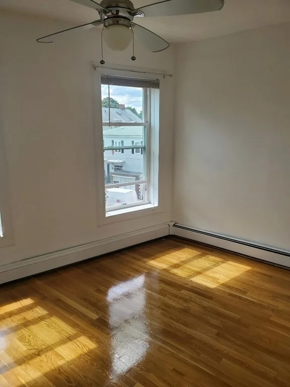 2 bed, 1 bath apartment for rent at 86 Savin Hill Ave Unit 3, Dorchester — photo 5 of 11