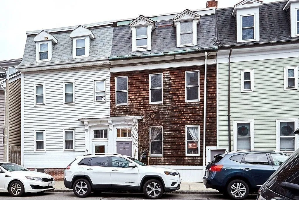 2 bed, 2 bath apartment for rent at 86 W 3rd St Unit 1, South Boston — photo 21 of 22