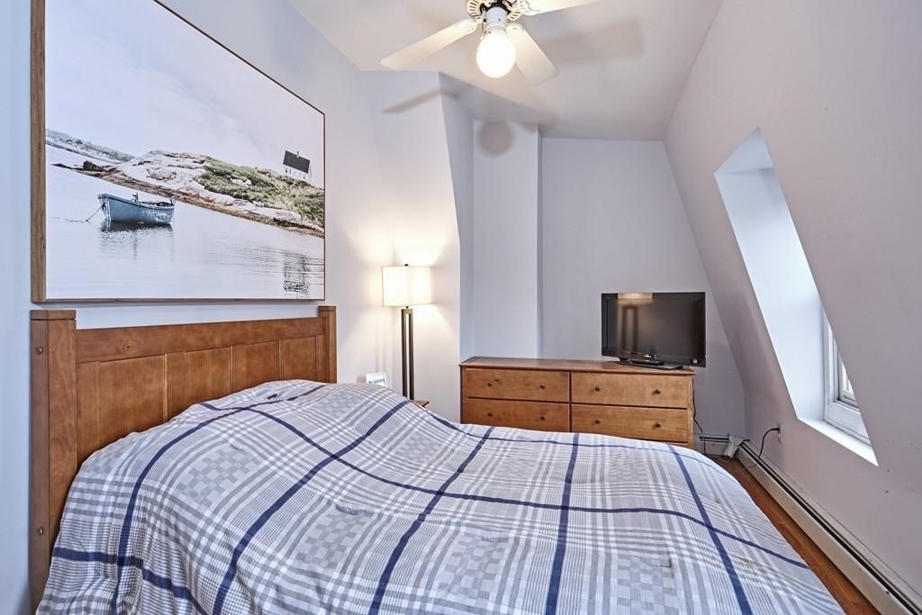 3 bed, 2 bath apartment for rent at 86 W 3rd St Unit 2, South Boston — photo 9 of 18