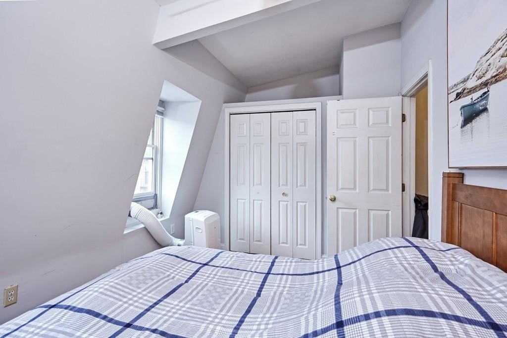 3 bed, 2 bath apartment for rent at 86 W 3rd St Unit 2, South Boston — photo 10 of 18