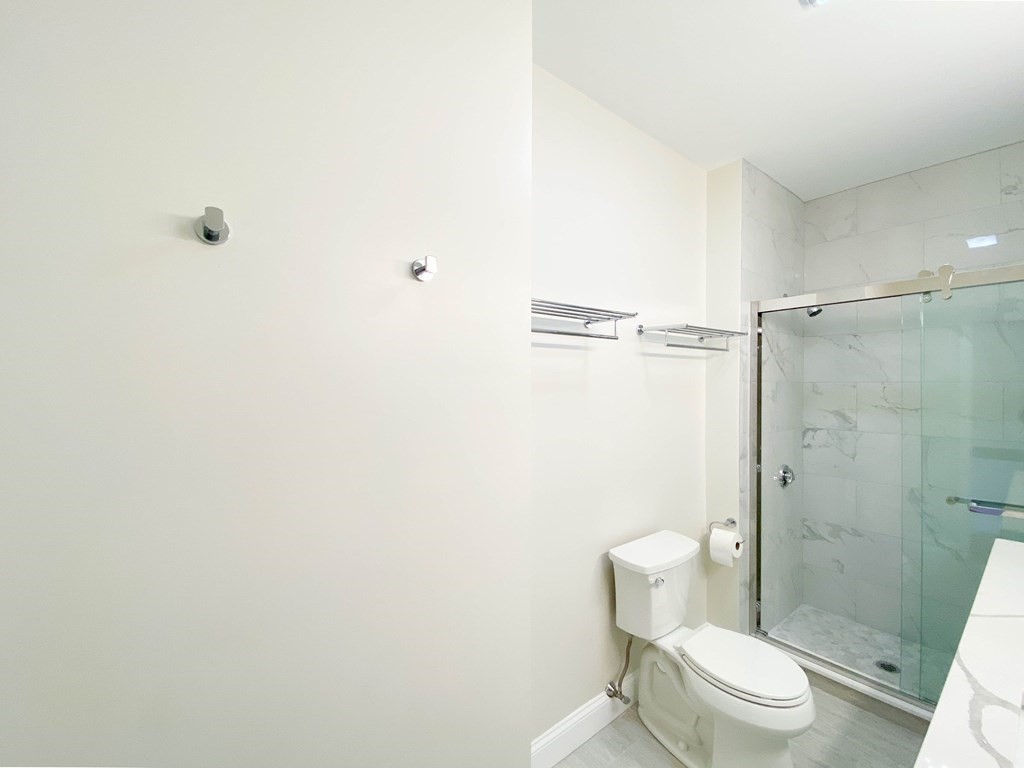 3 bed, 2 bath apartment for rent at 86 W 3rd St Unit 2, South Boston — photo 14 of 18
