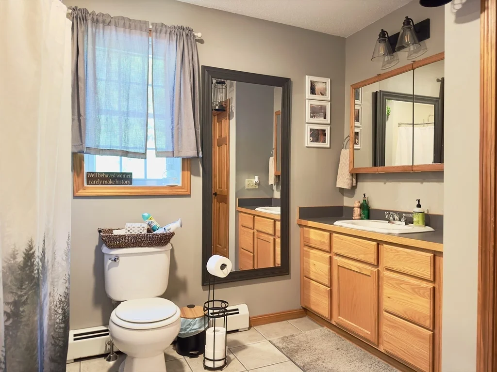 3 bed, 2 bath apartment for rent at 86 Walkeen Koziol Rd Unit B, Warren — photo 18 of 26