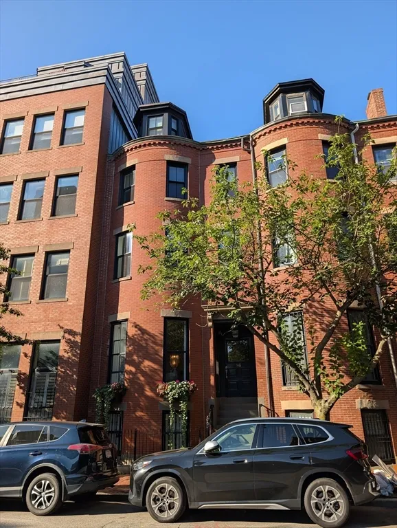 2 bed, 2 bath apartment for rent at 86 West Springfield Unit 3, South End — photo 36 of 39