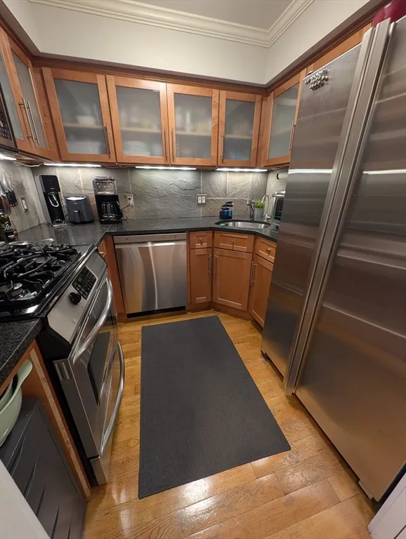 2 bed, 2 bath apartment for rent at 86 West Springfield Unit 3, South End — photo 8 of 39