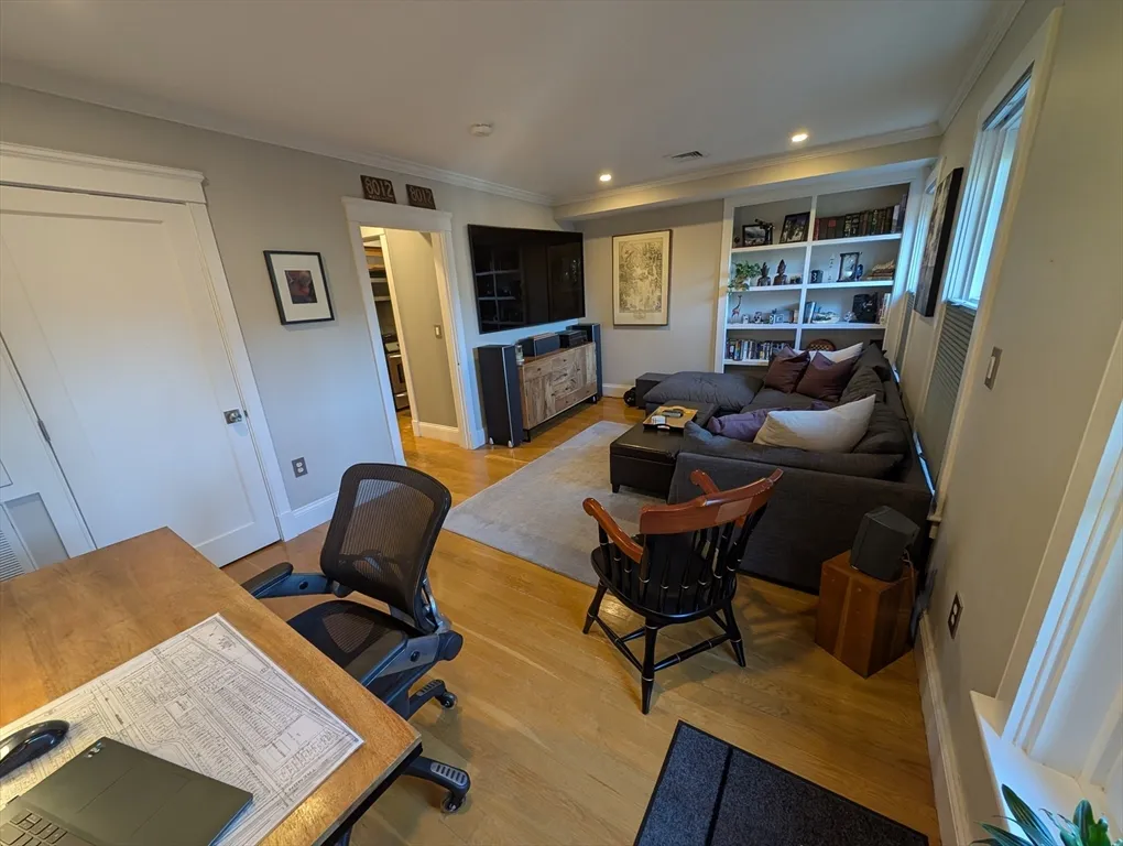 2 bed, 2 bath apartment for rent at 86 West Springfield Unit 3, South End — photo 13 of 39