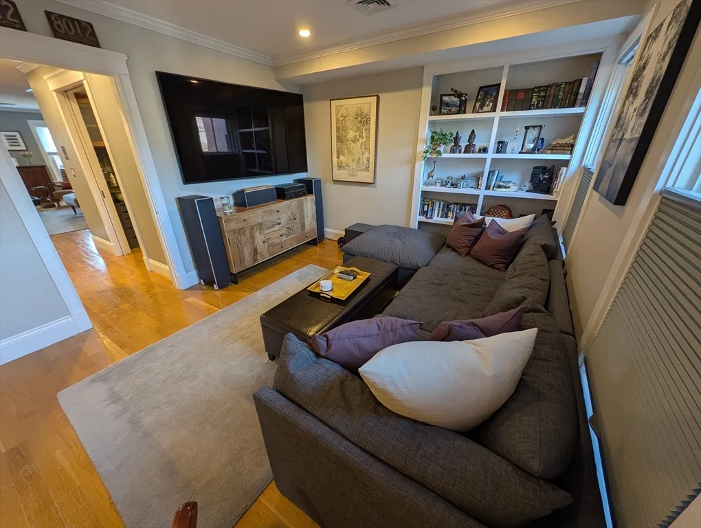 2 bed, 2 bath apartment for rent at 86 West Springfield Unit 3, South End — photo 14 of 39