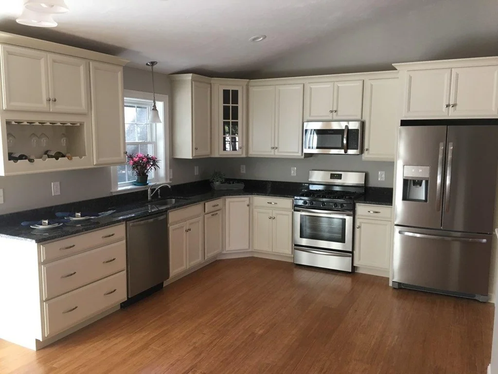 3 bed, 1 bath apartment for rent at 86 West St, Middleboro — photo 3 of 32