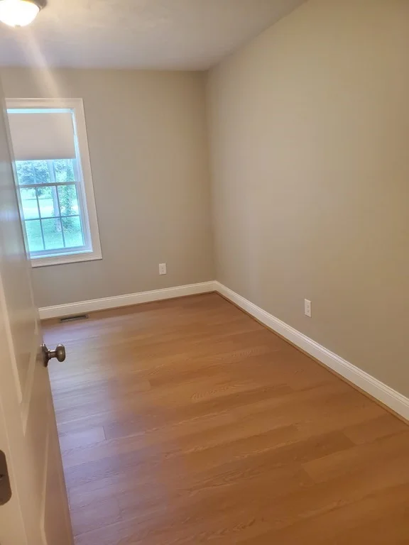 3 bed, 1 bath apartment for rent at 86 West St, Middleboro — photo 12 of 32