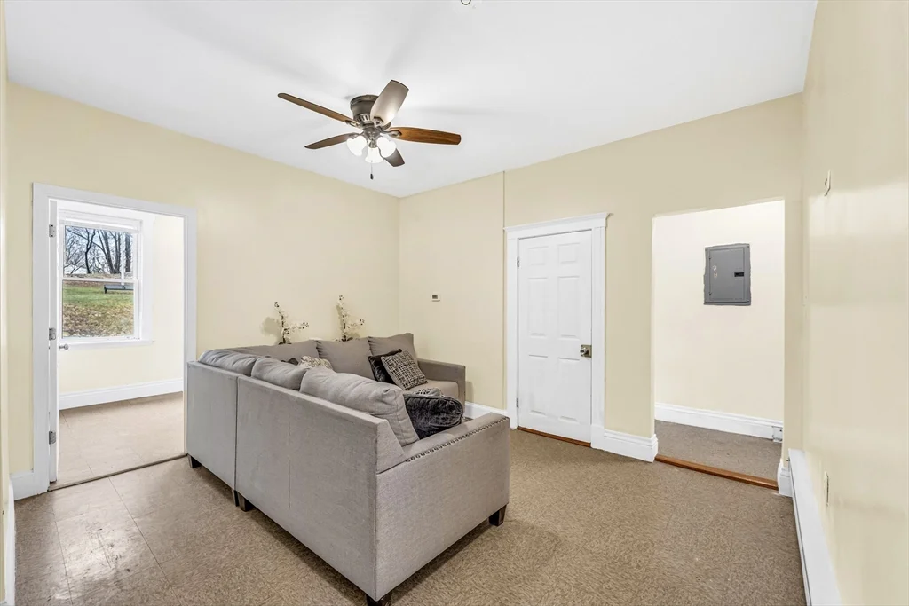 3 bed, 1 bath apartment for rent at 86 Winthrop St Unit 1, Roxbury — photo 18 of 41