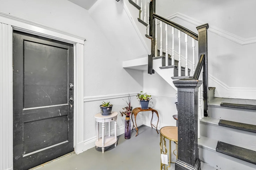3 bed, 1 bath apartment for rent at 86 Winthrop St Unit 1, Roxbury — photo 15 of 41