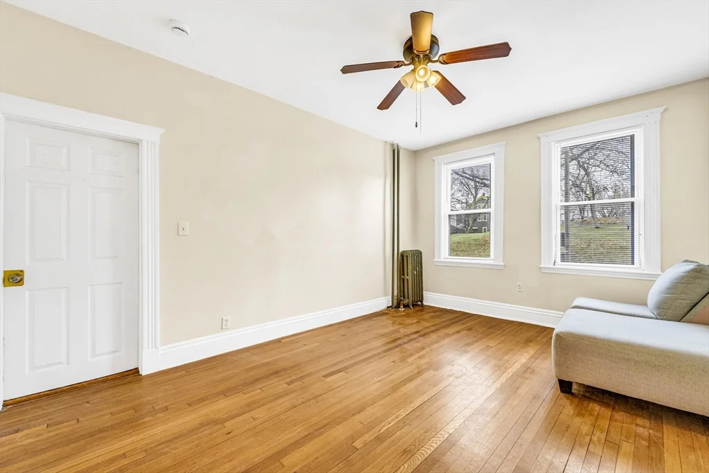 3 bed, 1 bath apartment for rent at 86 Winthrop St Unit 1, Roxbury — photo 10 of 41