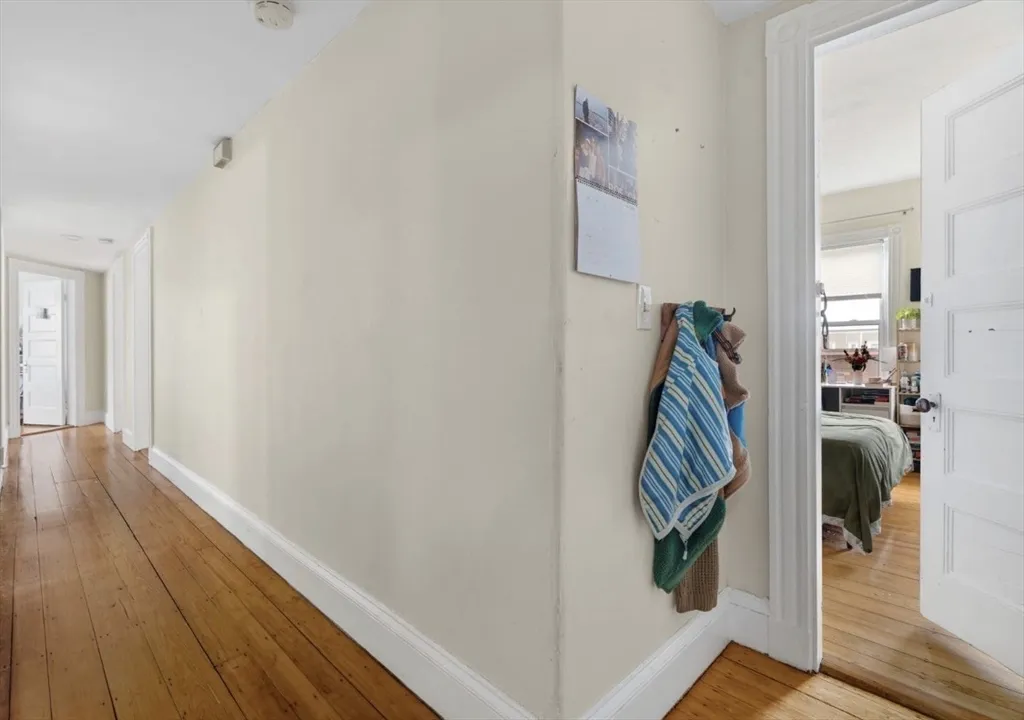 4 bed, 1 bath apartment for rent at 861 Dorchester Ave Unit 3, Dorchester — photo 13 of 14
