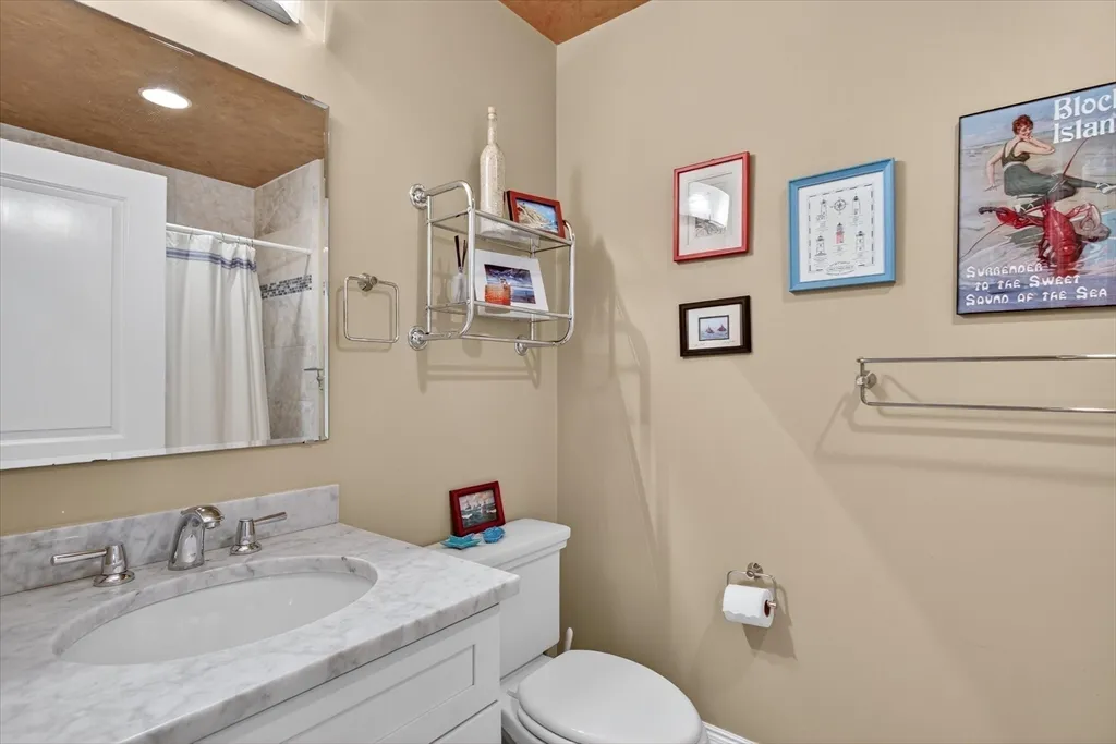 2 bed, 2 bath apartment for rent at 862 East 2nd St Unit 8, South Boston — photo 15 of 21