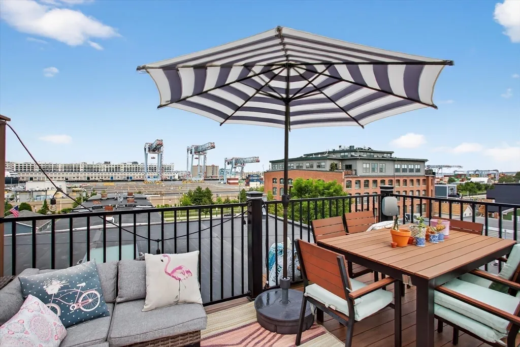 2 bed, 2 bath apartment for rent at 862 East 2nd St Unit 8, South Boston — photo 17 of 21
