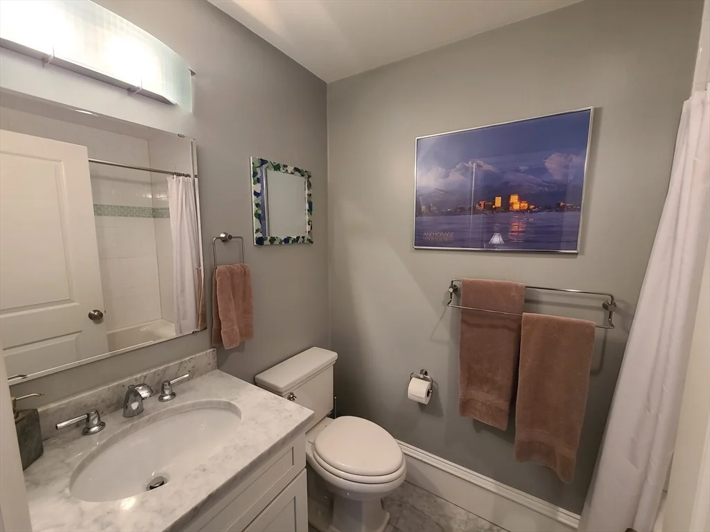 2 bed, 2 bath apartment for rent at 862 East 2nd Unit 6, South Boston — photo 8 of 14