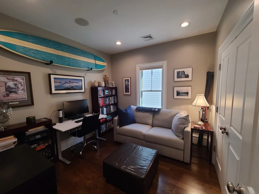 2 bed, 2 bath apartment for rent at 862 East 2nd Unit 6, South Boston — photo 7 of 14
