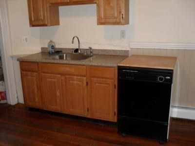 4 bed, 1 bath apartment for rent at 862 Huntington Ave Unit 2, Mission Hill — photo 3 of 8