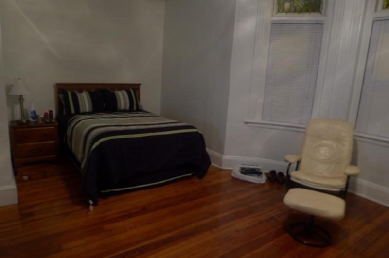 4 bed, 1 bath apartment for rent at 862 Huntington Ave Unit 2, Mission Hill — photo 7 of 8