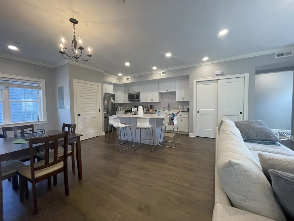 2 bed, 2 bath apartment for rent at 862 Washington St Unit 3R, Norwood — photo 2 of 10