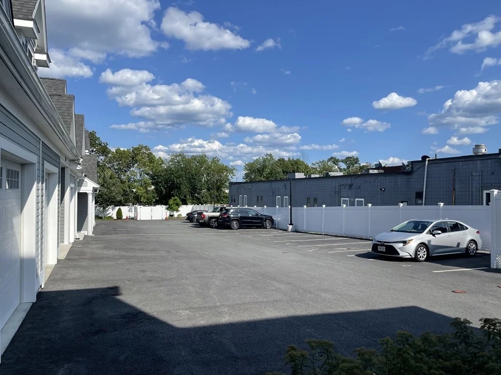 2 bed, 2 bath apartment for rent at 862 Washington St Unit 3R, Norwood — photo 9 of 10