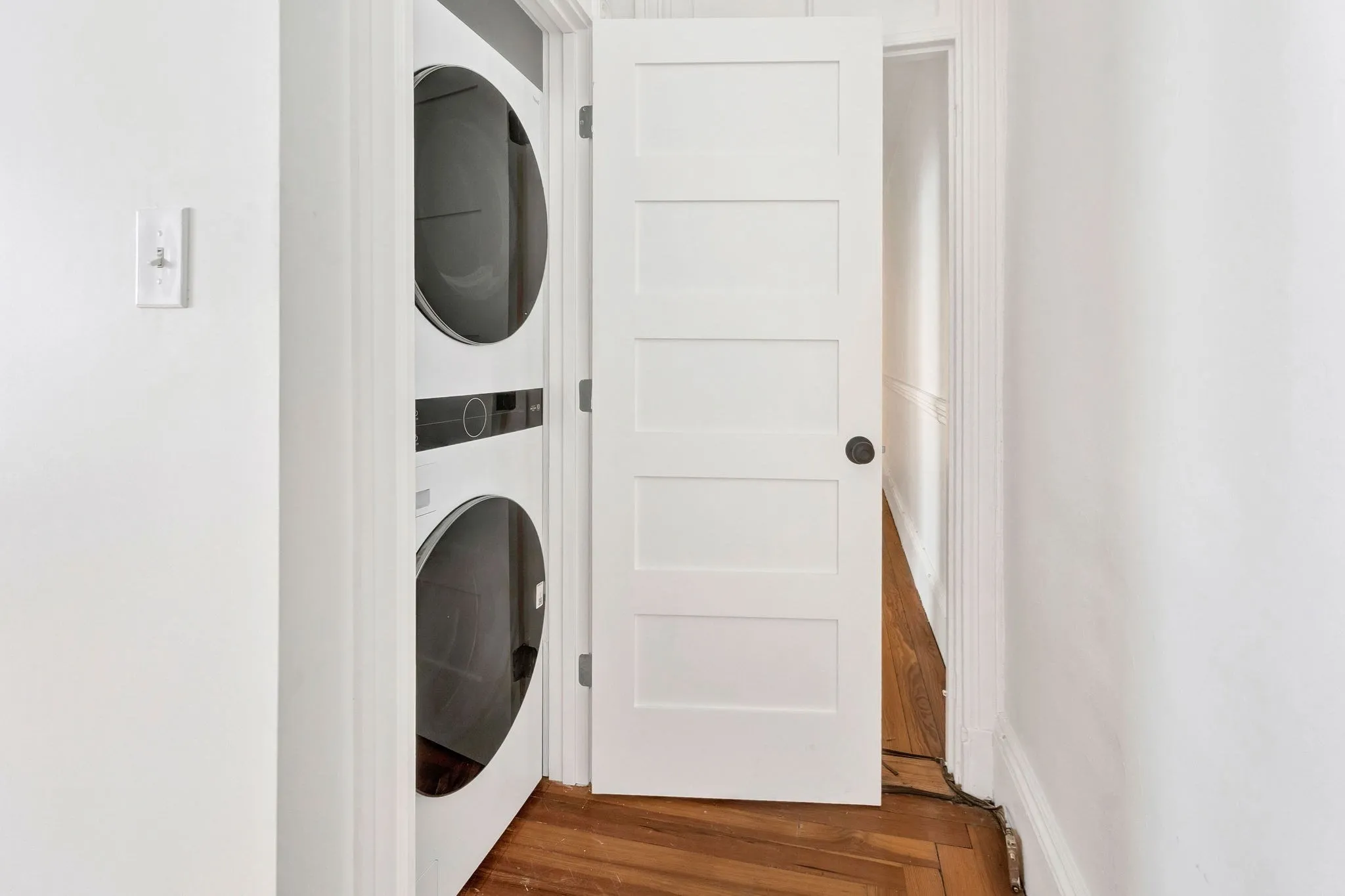 3 bed, 2 bath apartment for rent at 864 Huntington Unit 1, Coolidge Corner — photo 11 of 20
